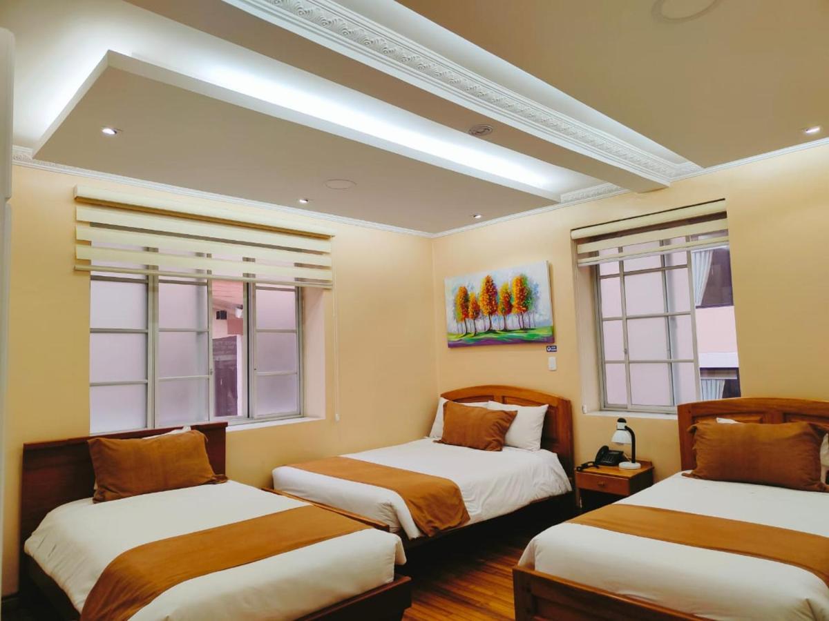 Hotel Carolina Montecarlo 3*