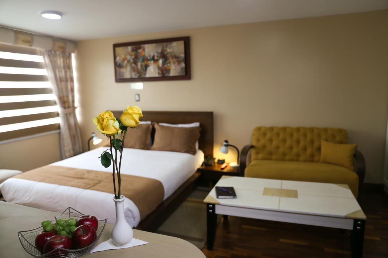 Carolina Montecarlo Hotel Quito
