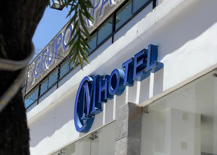 Hotel Carolina Montecarlo