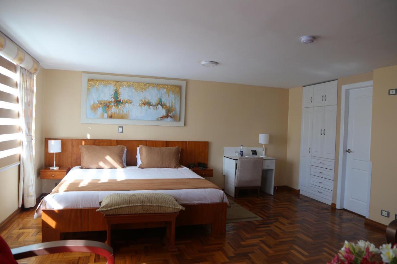 Hotel Carolina Montecarlo 3*